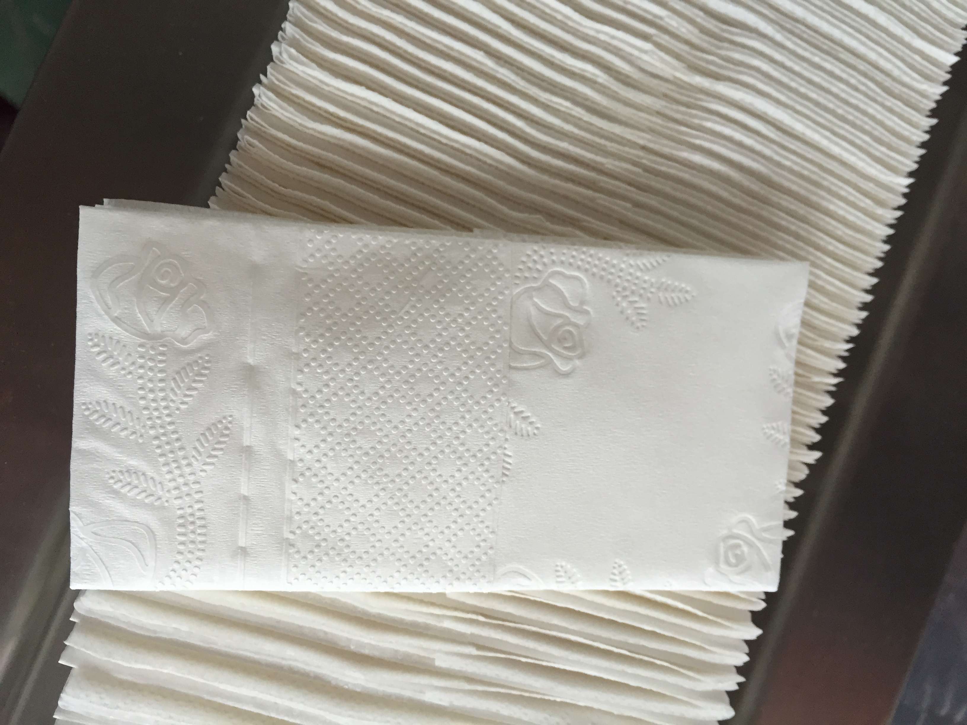 Vacuum Mini Face Tissue Paper Handkerchief Paper Making Machine